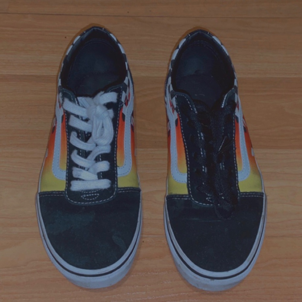 Fire Checkered Old Skool Vans